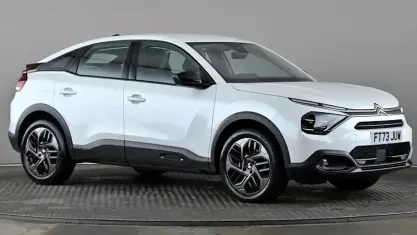 Used Citroën C4 PureTech 131 HP (96 kW) 2023 White SUV