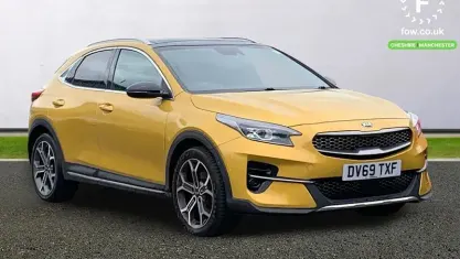 Used Kia XCeed First Edition 140 HP (102 kW) 2019 Yellow SUV