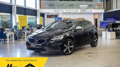 Used Volvo V40 R-Design 152 HP (111 kW) 2019 Hatchback