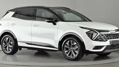White Used 2023 Kia Sportage GT-Line S SUV | £30,950 (Fair price)
