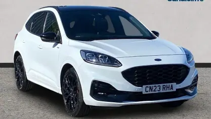 Usado Ford Kuga ST-Line X 150 HP (110 kW) 2023 SUV