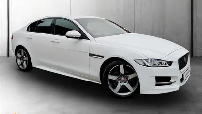 Used Jaguar XE R-Sport 179 HP (131 kW) 2019 Sedan