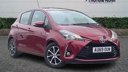 Used Toyota Yaris Hybrid 101 HP (74 kW) 2019 Hatchback
