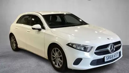 Used Mercedes A180 116 HP (85 kW) 2018 White Hatchback
