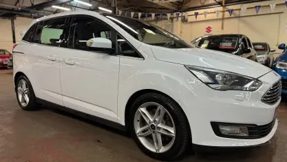 Usado Ford Grand C-Max Titanium X 120 CV (88 kW) 2019 Monovolumen