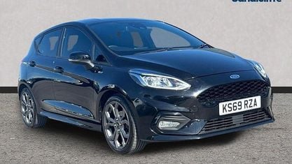 Usado Ford Fiesta ST-Line X 125 HP (91 kW) 2019 Preto Citadino