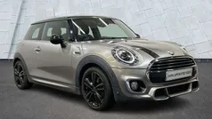 Used 2019 Mini Cooper Hatch Hatchback | £14,500 (Fair price)