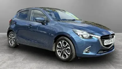 Used Mazda 2 Inclusive 90 HP (66 kW) 2018 Blue Hatchback