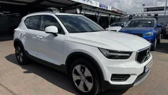 Used 2022 Volvo XC40 Momentum SUV | £18,995 (Fair price)