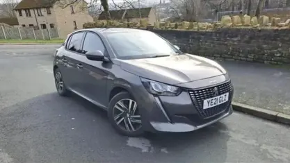 Second-hand Peugeot 208 Allure Premium 102 CP (75 kW) 2021 Gri Hatchback