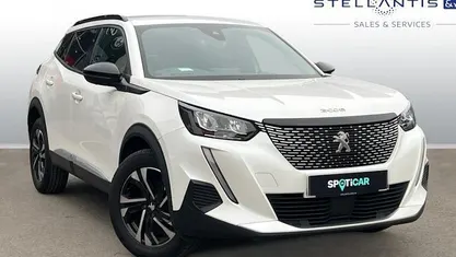 Used Peugeot 2008 Allure+ 131 HP (96 kW) 2023 White SUV