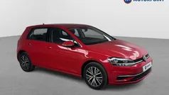 Used 2018 VW Golf VII SE Hatchback | £13,299 (Fair price)