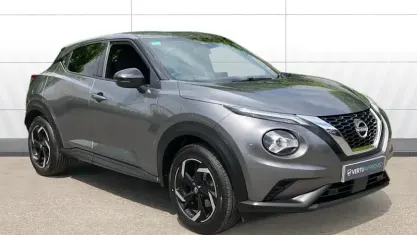 Used Nissan Juke N-Connecta 114 HP (83 kW) 2023 Grey SUV