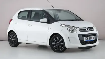 Used Citroën C1 Feel 82 HP (60 kW) 2015 White Hatchback