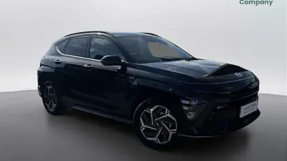 Gebraucht Hyundai Kona N Line 137 PS (100 kW) 2025 Schwarz SUV