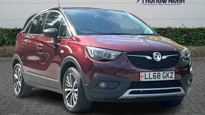 Used Vauxhall Crossland X Elite 131 HP (96 kW) 2018 Red SUV
