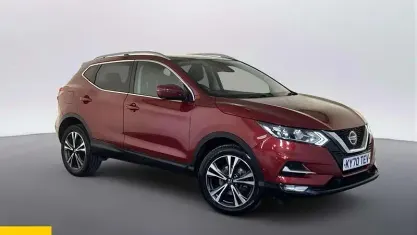Gebraucht Nissan Qashqai N-Connecta 140 PS (102 kW) 2020 Rot SUV
