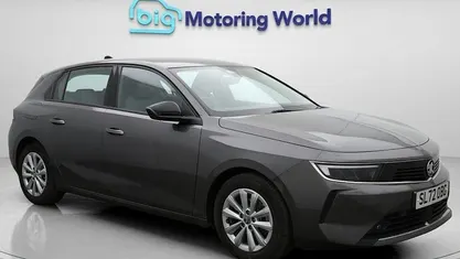 Used 2025 Vauxhall Astra Design Edition Hatchback | £15,300 (Super price)