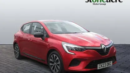 Used Renault Clio Evolution 145 HP (106 kW) 2023 Red Hatchback