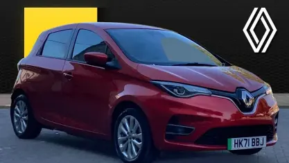 Used Renault Zoe Iconic 100 kW (136 HP) 2021 Red Hatchback