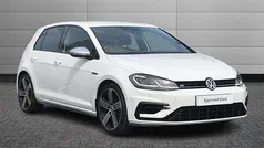 Pure white Used 2019 VW Golf VII R Hatchback | £23,295 (Fair price)