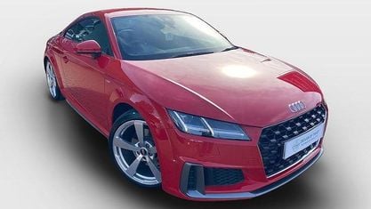 Begagnad Audi TT S-Line 245 HK (180 kW) 2023 Röd Sportkupé