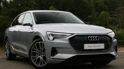 Used Audi e-tron Advanced 300 kW (408 HP) 2020 Silver SUV