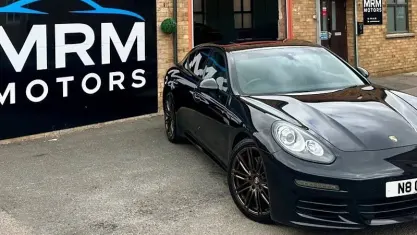 Used Porsche Panamera 300 HP (220 kW) 2015 Hatchback