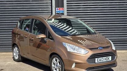 Begagnad Ford B-MAX Zetec 75 HK (55 kW) 2015 Minibuss