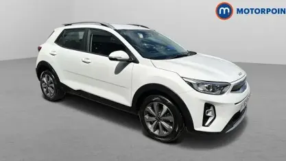 Used Kia Stonic 101 HP (74 kW) 2023 White SUV
