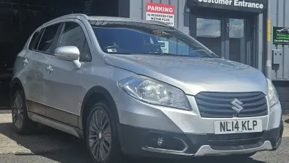 Used Suzuki SX4 S-Cross SZ4 120 HP (88 kW) 2014 Silver Hatchback