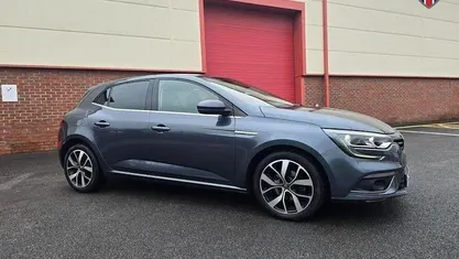 Used Renault Mégane IV Iconic 140 HP (102 kW) 2020 Hatchback