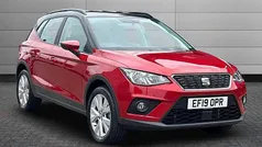 Desire red with black roof Used 2019 Seat Arona SE Technology SUV | £12,550 (Fair price)