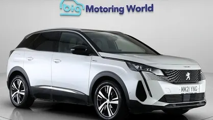 Used Peugeot 3008 Premium 300 HP (220 kW) 2021 White Estate
