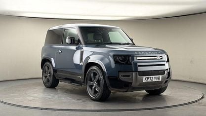 Begagnad Land Rover Defender HSE Dynamic 249 HK (183 kW) 2024 SUV