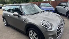 Used 2018 Mini Cooper Hatch Hatchback | £11,369 (Fair price)