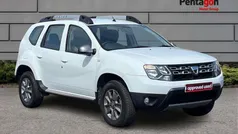 White Used 2018 Dacia Duster Lauréate SUV | £10,795 (Fair price)