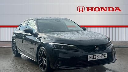 Begagnad Honda Civic Advance 143 HK (105 kW) 2025 Halvkombi