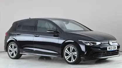 Używany VW Golf VIII R-line 131 KM (96 kW) 2024 Hatchback