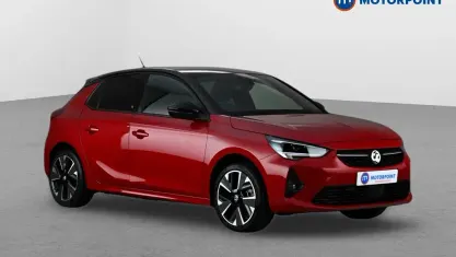 Begagnad Vauxhall Corsa-e 100 kW (136 HK) 2023 Röd Halvkombi