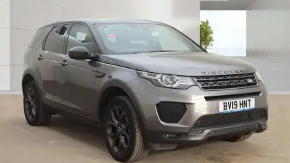 Używany Land Rover Discovery Sport Landmark 180 KM (132 kW) 2019 Szary SUV