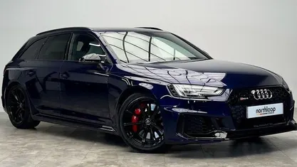 Used Audi RS4 Design 451 HP (331 kW) 2018 Blue Estate