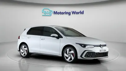 Used VW Golf VIII GTE 245 HP (180 kW) 2023 White Hatchback