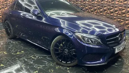 Used Mercedes C220 AMG Line Premium 170 HP (125 kW) 2016 Blue Sedan