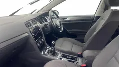 White Used 2018 VW Golf VII SE Estate | £13,643 (Fair price)