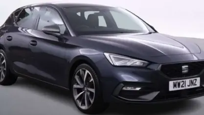Usado Seat Leon FR Sport 110 HP (80 kW) 2023 Citadino