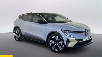 Used Renault Megane E-Tech 160 kW (218 HP) 2023 Grey/black Hatchback