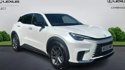 Usado Lexus LBX 136 CV (100 kW) 2026 SUV