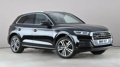Second-hand Audi Q5 S-Line 190 CP (139 kW) 2019 Negru SUV