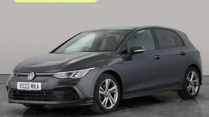 Begagnad VW Golf VIII R-line 131 HK (96 kW) 2024 Halvkombi